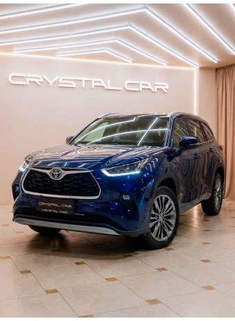 Toyota Highlander 2026: Когда все вокруг играют в гаджеты, Toyota снова строит ТАНК