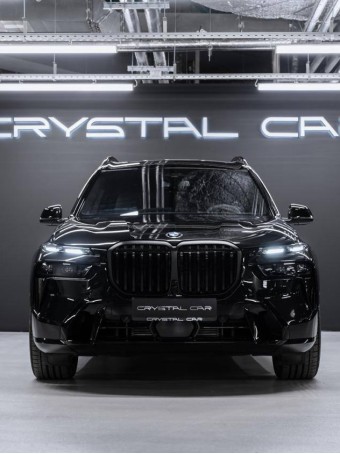 Больше, чем просто поставка: Crystal Car дарит статус и абсолютный комфорт. Встречайте 13 новых хищников из семейства BMW!