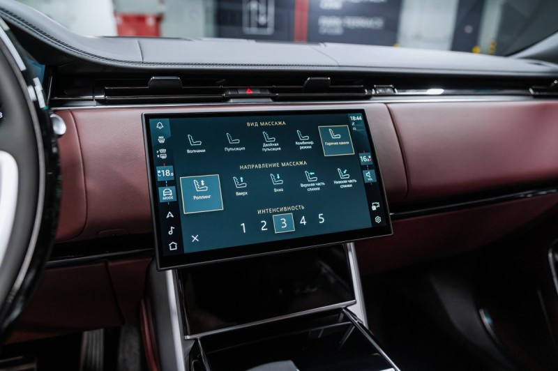 Land Rover Range Rover V — 2026