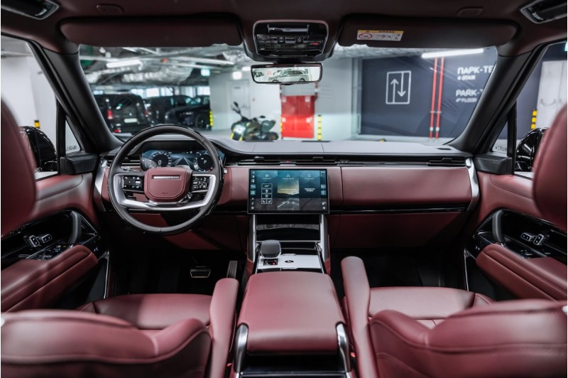 Land Rover Range Rover V — 2026