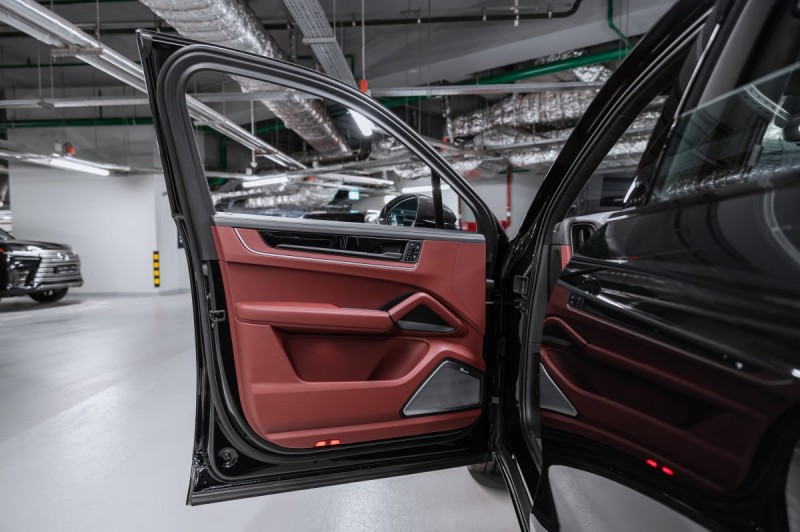Porsche Cayenne III рестайлинг — 2026