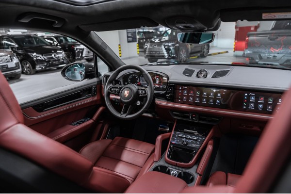 Porsche Cayenne III рестайлинг (2023—2026) GTS - 2026