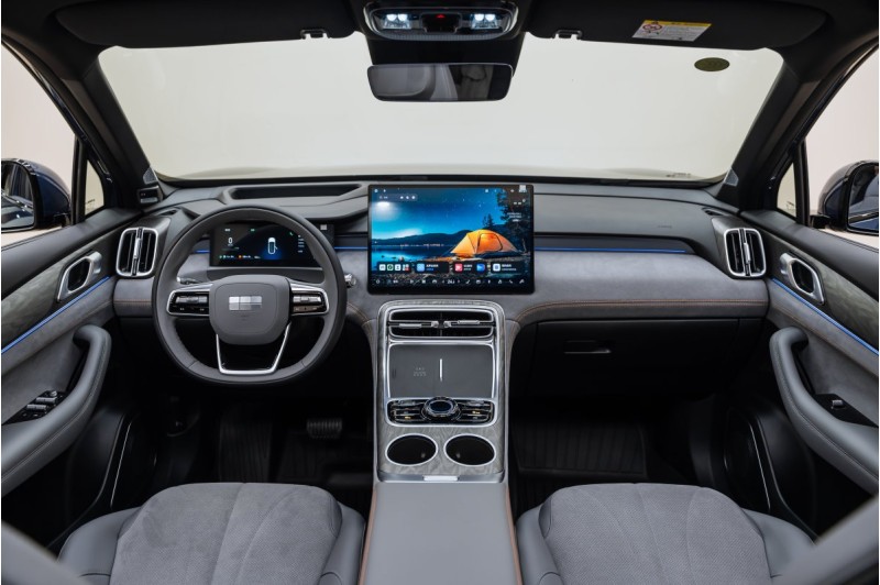 Geely M7 I — 2026