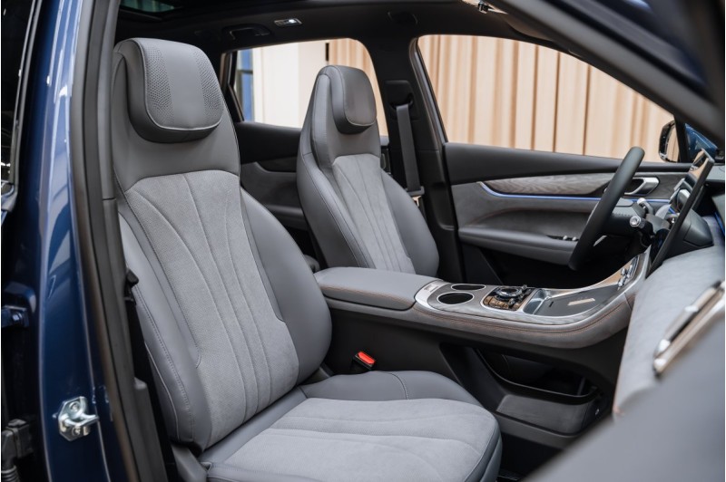 Geely M7 I — 2026
