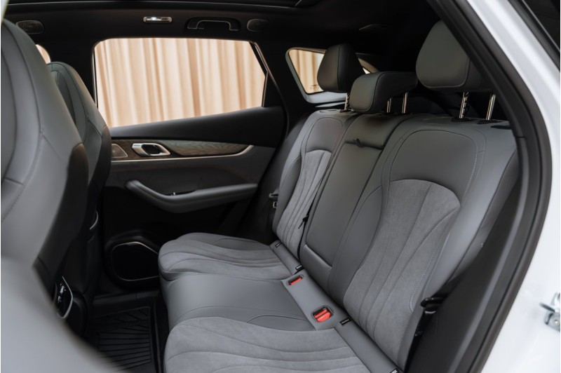 Geely M7 I — 2026