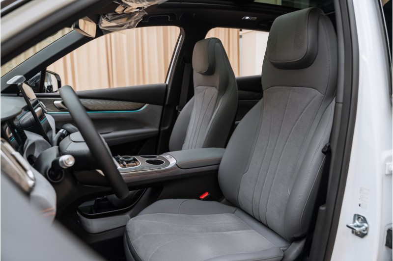 Geely M7 I — 2026
