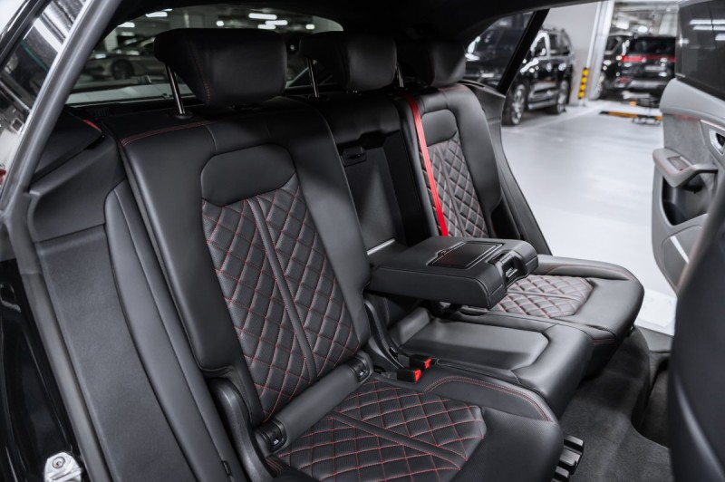 Audi SQ8 I рестайлинг — 2024