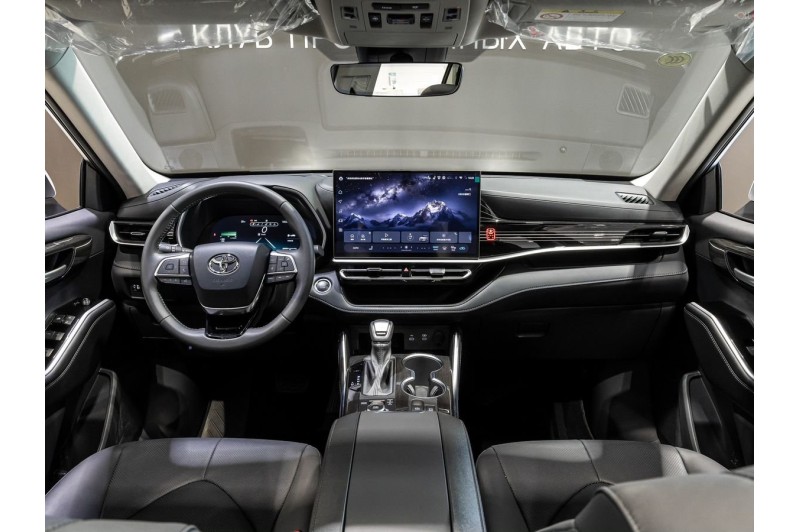 Toyota Highlander IV (XU70) — 2026