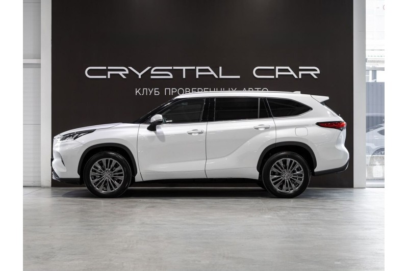 Toyota Highlander IV (XU70) — 2026