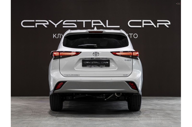 Toyota Highlander IV (XU70) — 2026