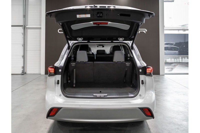 Toyota Highlander IV (XU70) — 2026