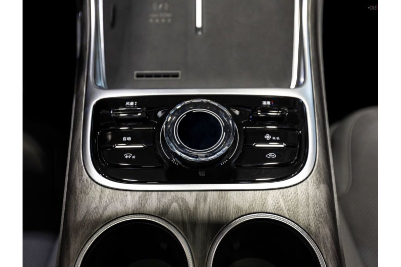 Geely Galaxy M7 - — 2026