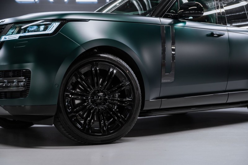 Land Rover Range Rover V — 2026