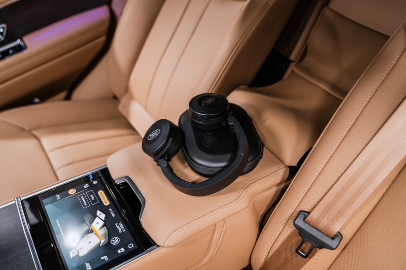 Land Rover Range Rover V — 2026