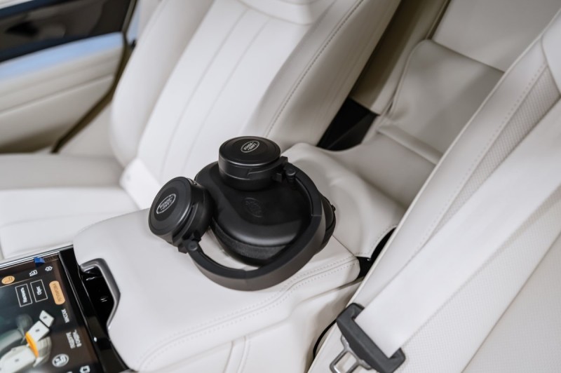 Land Rover Range Rover V — 2026