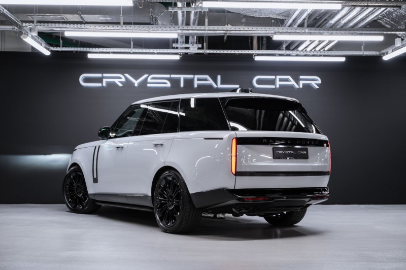 Land Rover Range Rover V — 2026