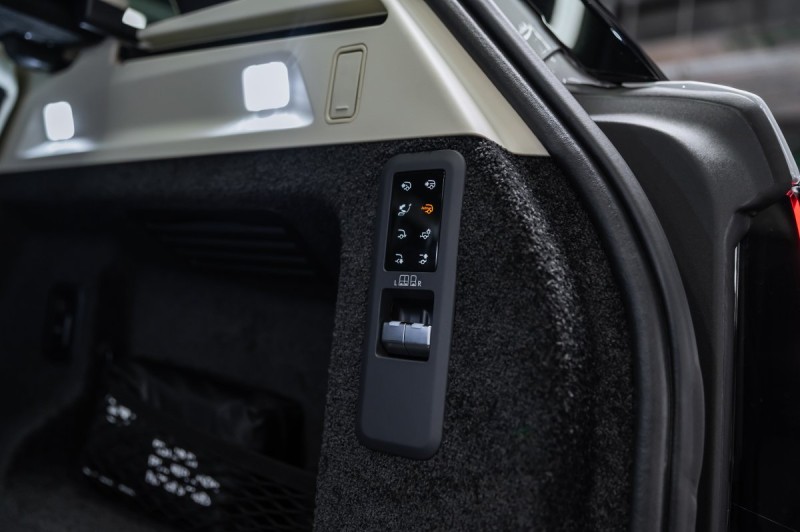 Land Rover Range Rover V — 2026