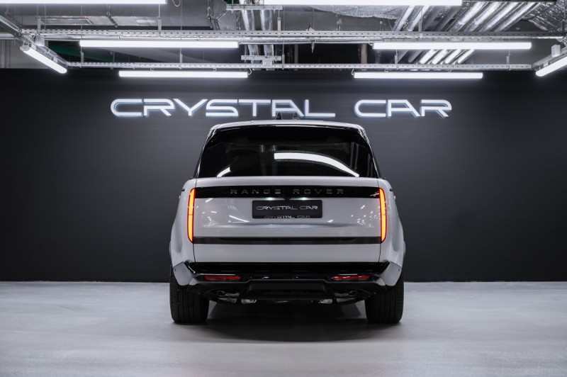 Land Rover Range Rover V — 2026