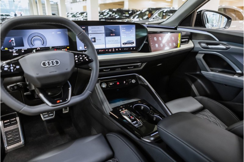 2026 Audi Q5 Exclusive