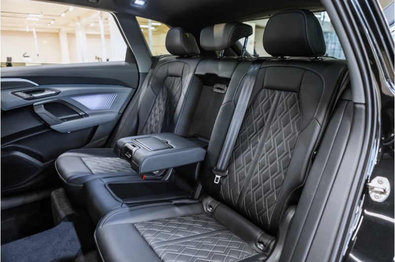 2026 Audi Q5 Exclusive