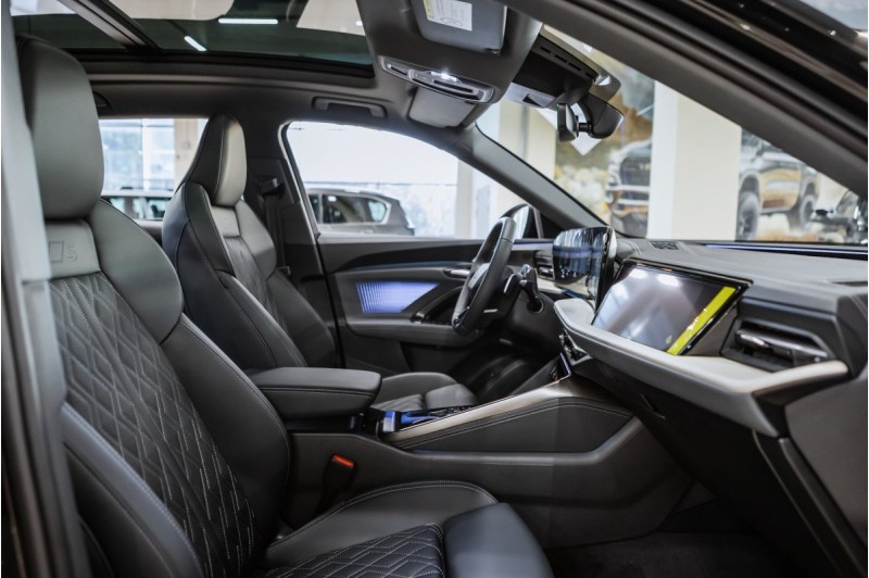 2026 Audi Q5 Exclusive