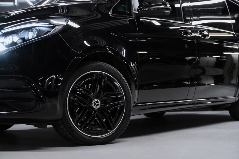 Mercedes-Benz V-Класс W447 рестайлинг 2 — 2024