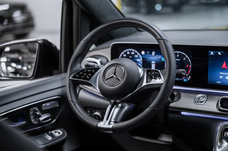 Mercedes-Benz V-Класс W447 рестайлинг 2 — 2024