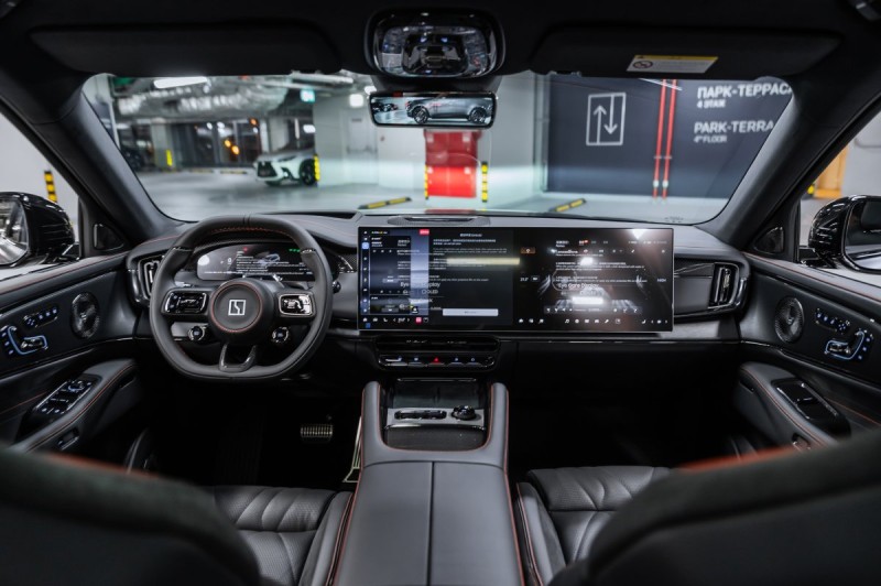 Zeekr 8X I — 2026