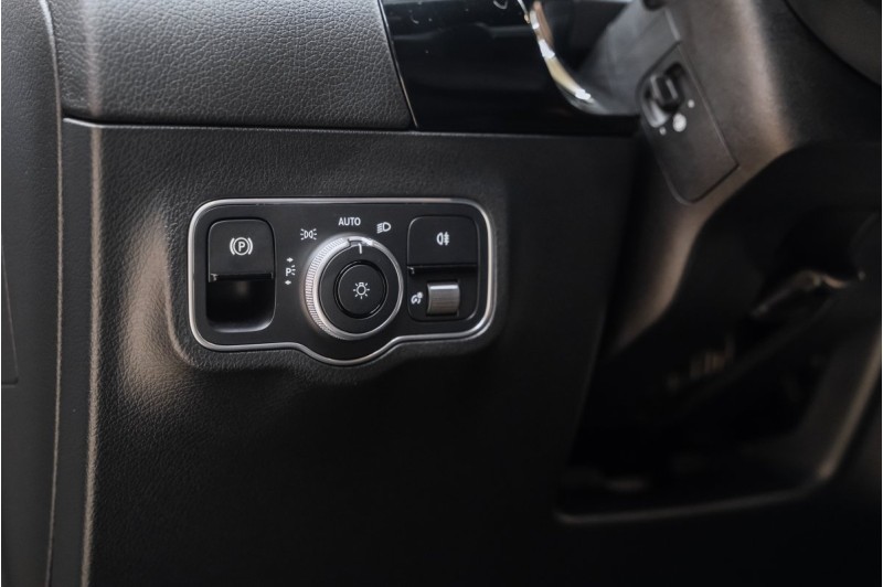 Mercedes-Benz GLA H247 — 2021