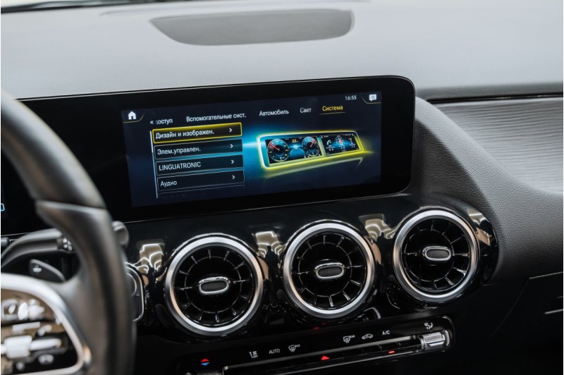 Mercedes-Benz GLA H247 — 2021