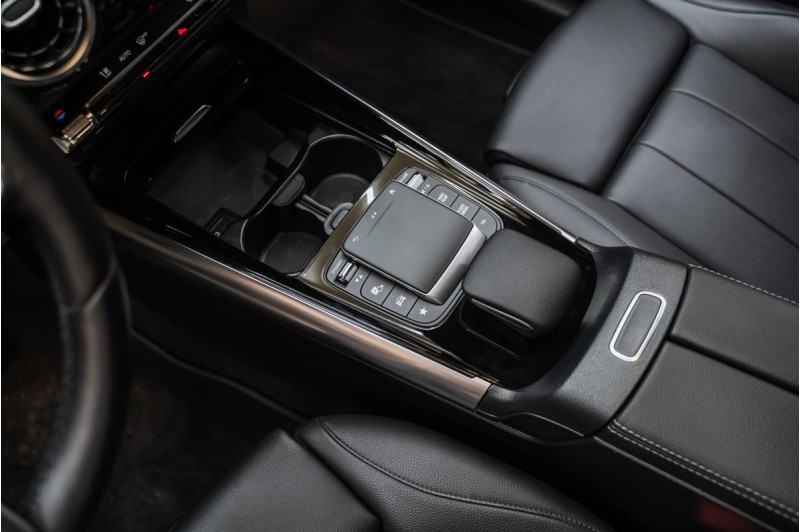 Mercedes-Benz GLA H247 — 2021