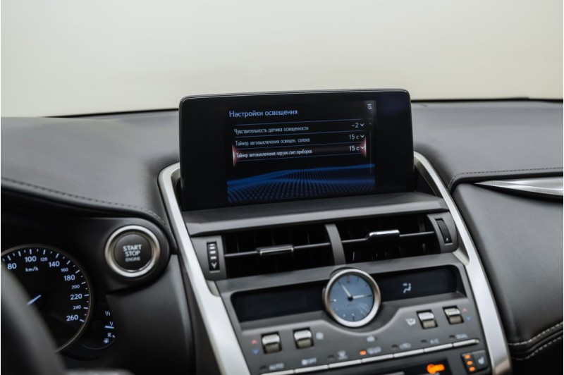 Lexus NX Z10 рестайлинг — 2018