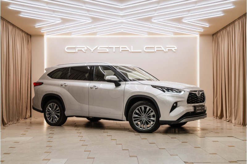 Toyota Highlander IV (XU70) — 2026