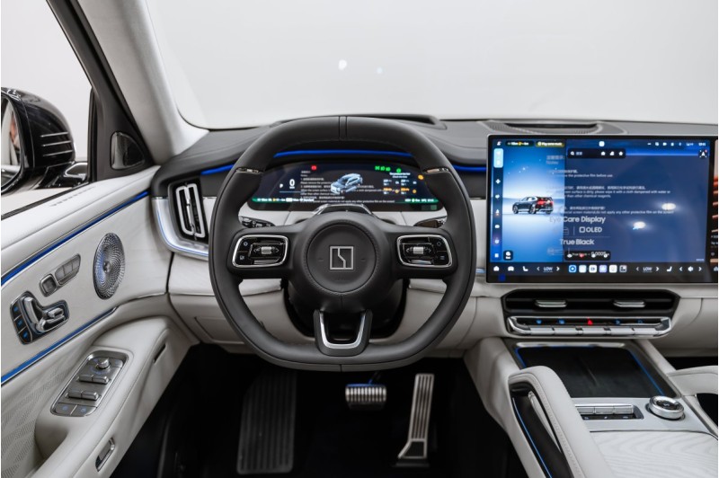 Zeekr 8X I — 2026