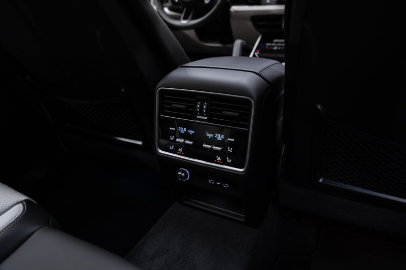 Porsche Cayenne III рестайлинг — 2026