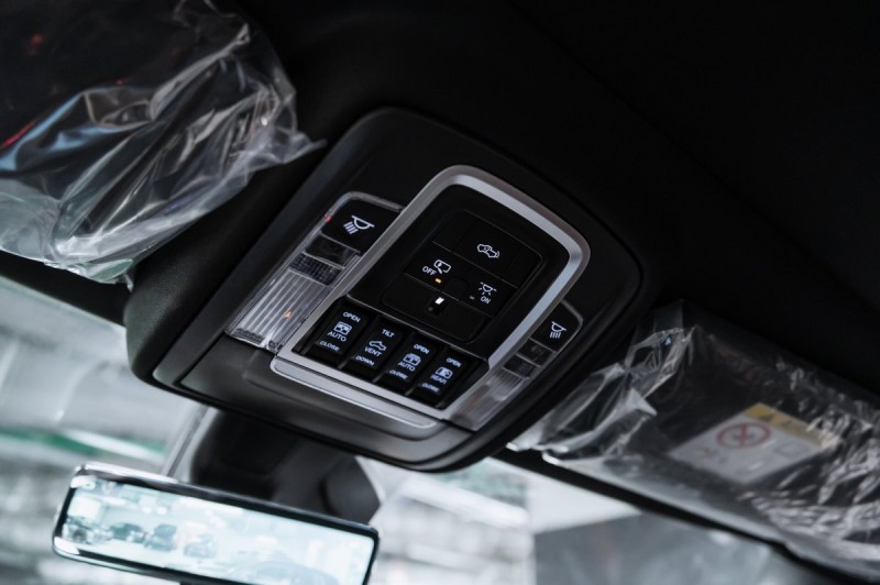 2025 RAM 1500 RHO
