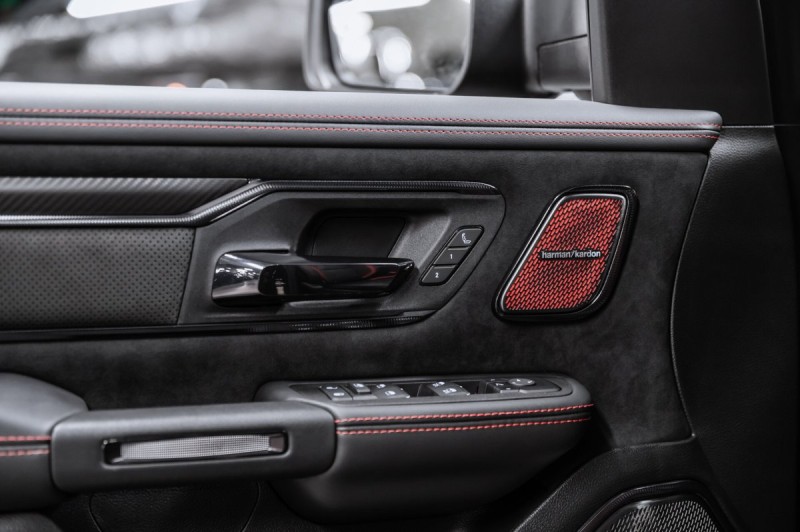 2025 RAM 1500 RHO
