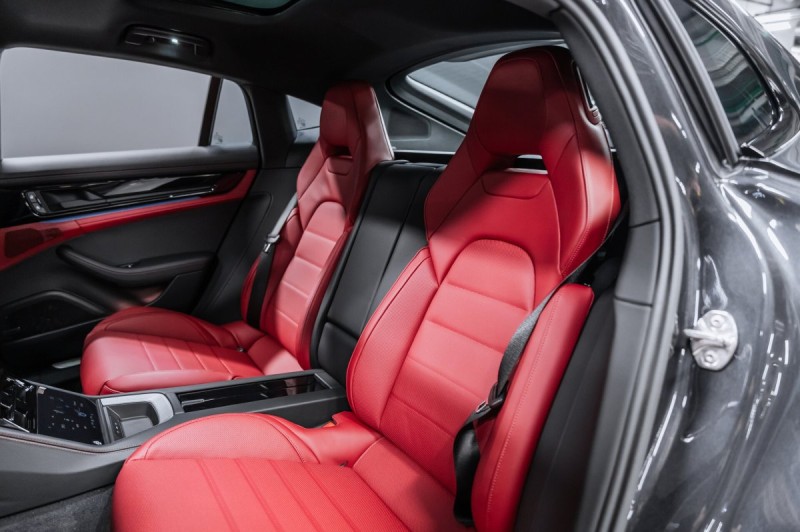 Porsche Panamera Panamera 4 E-Hybrid - 2025