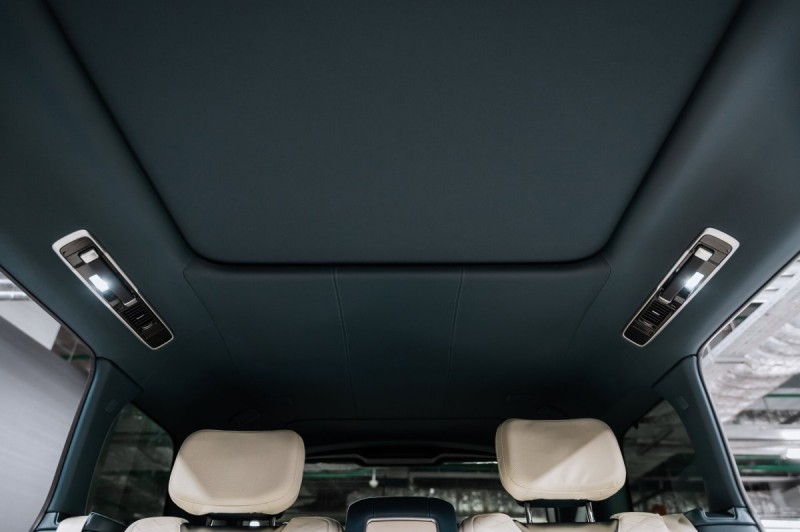 Land Rover Range Rover SV - 2026