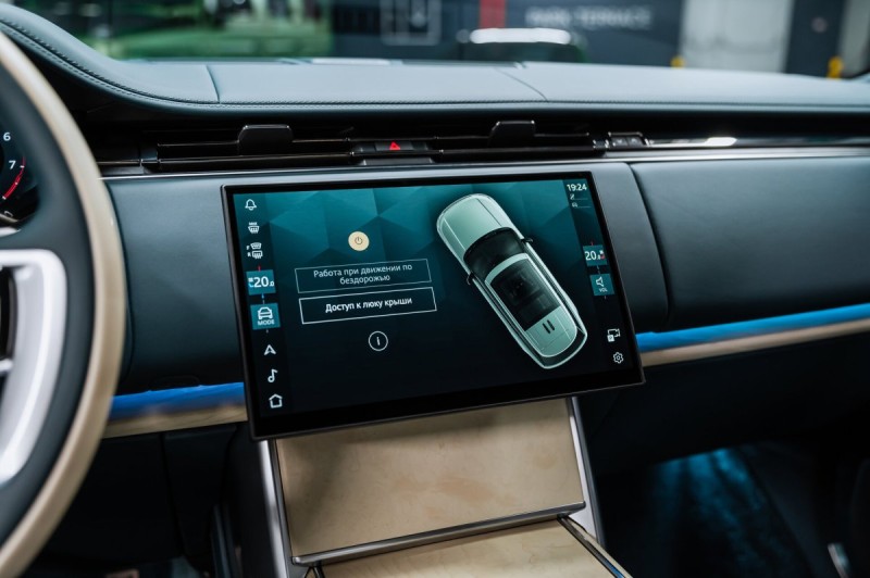 Land Rover Range Rover SV - 2026