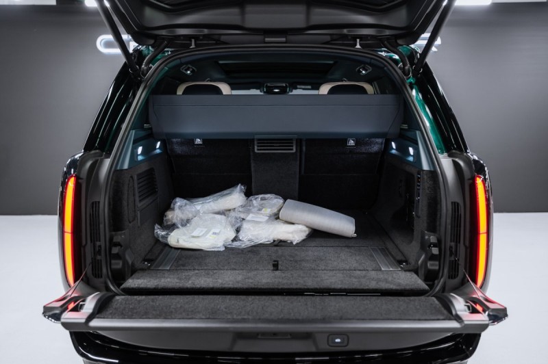 Land Rover Range Rover SV - 2026