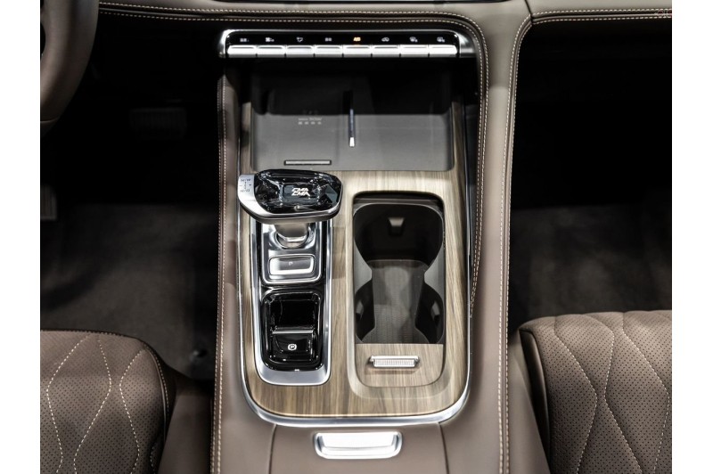 2026 Geely Monjaro Flagship (Xingyue L)