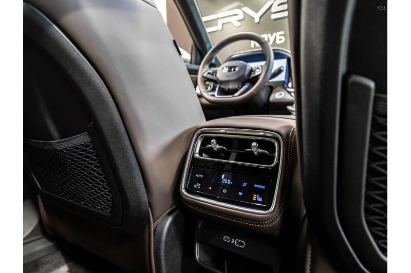 2026 Geely Monjaro Flagship (Xingyue L)