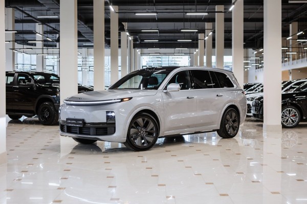 2025 Li Auto (Lixiang) L9 Ultra (2025)