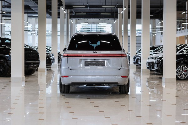2025 Li Auto (Lixiang) L9 Ultra (2025)