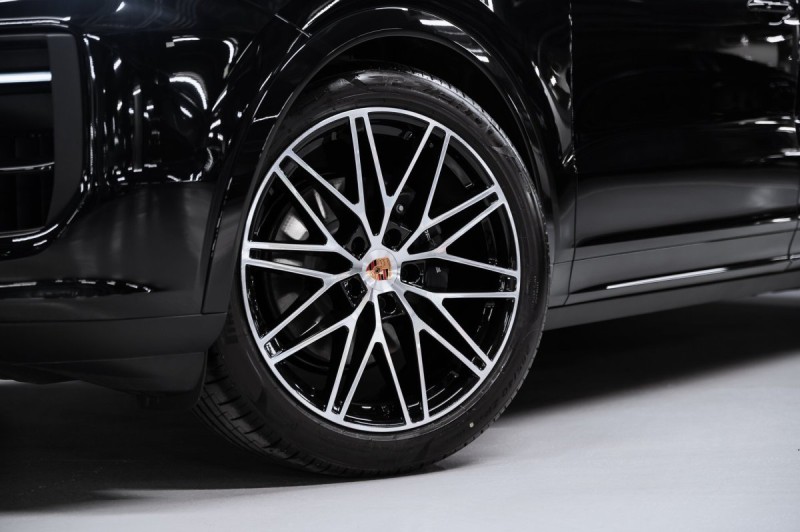 2025 Porsche Cayenne Coupé