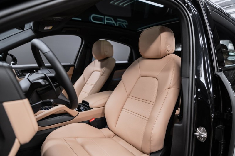 2025 Porsche Cayenne Coupé