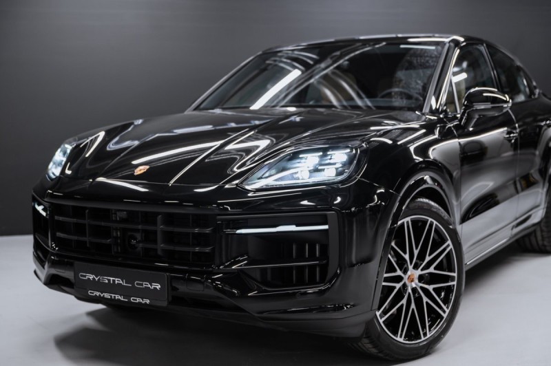 2025 Porsche Cayenne Coupé