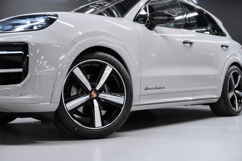 Porsche Cayenne Базовая - 2026