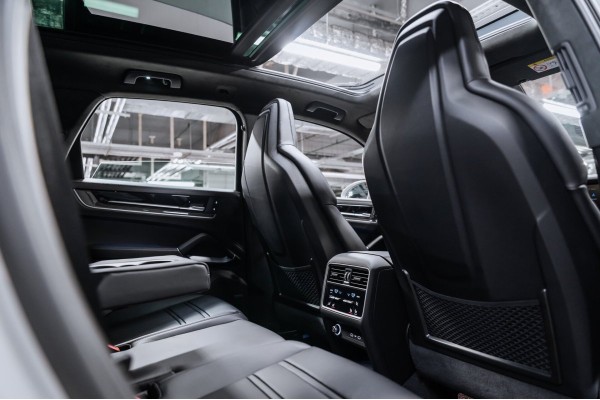 2026 Porsche Cayenne Базовая